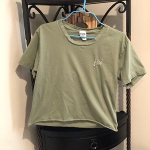 PINK Victoria’s Secret short sleeved crop top